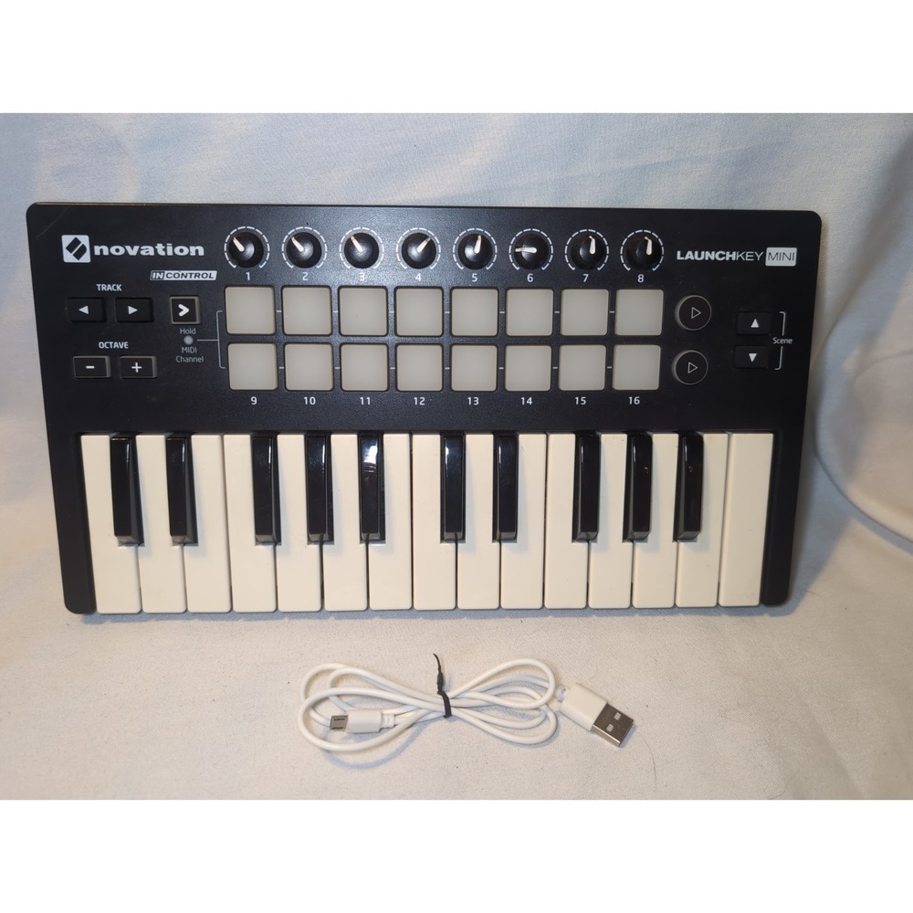 Novation Launchkey Mini MK2 25-Key Midi Keyboard Music Controller WORKS